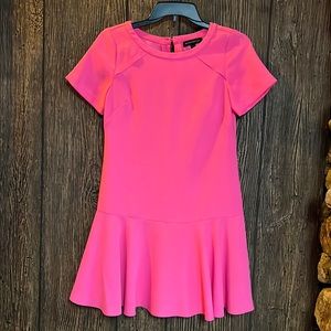 Banana Republic Pink Flowy throw on ruffle dress size 0P (petite)